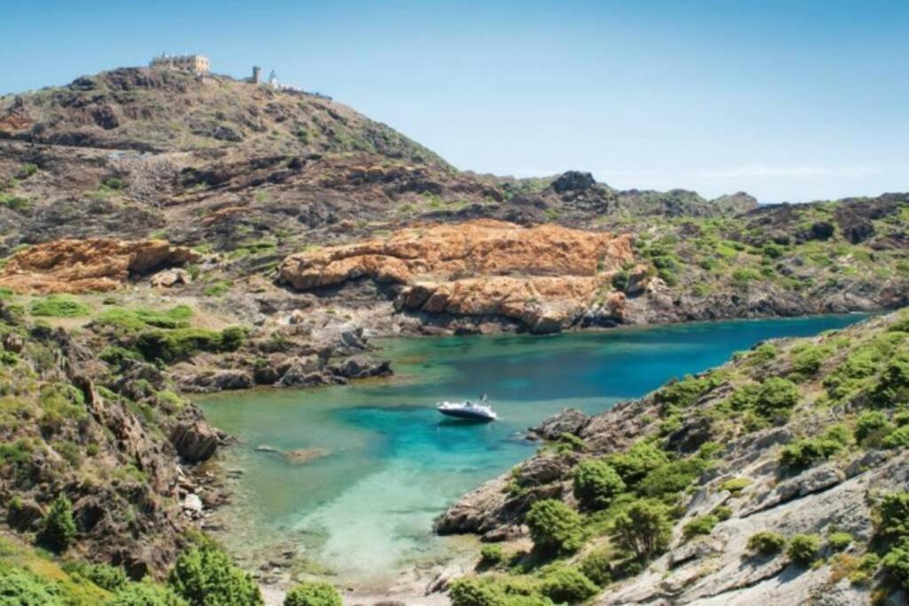 "Cozy" Y Con Terraza En El Centro De Cadaques 아파트 외부 사진